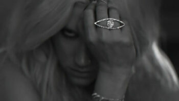 illuminati sign Kesha die young all seeing eye