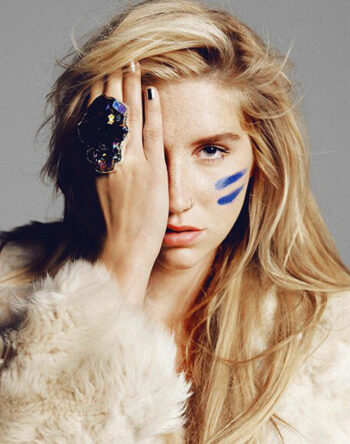 illuminati sign Kesha hidden eye