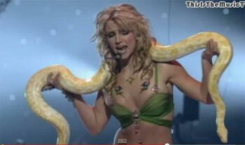 illuminati-symbol-britney-spears-snake